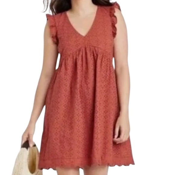 Knox Rose Rust Sleeveless Eyelet Dress. Flutter sleeve. V-Neck. Size XS - Picture 1 of 4
